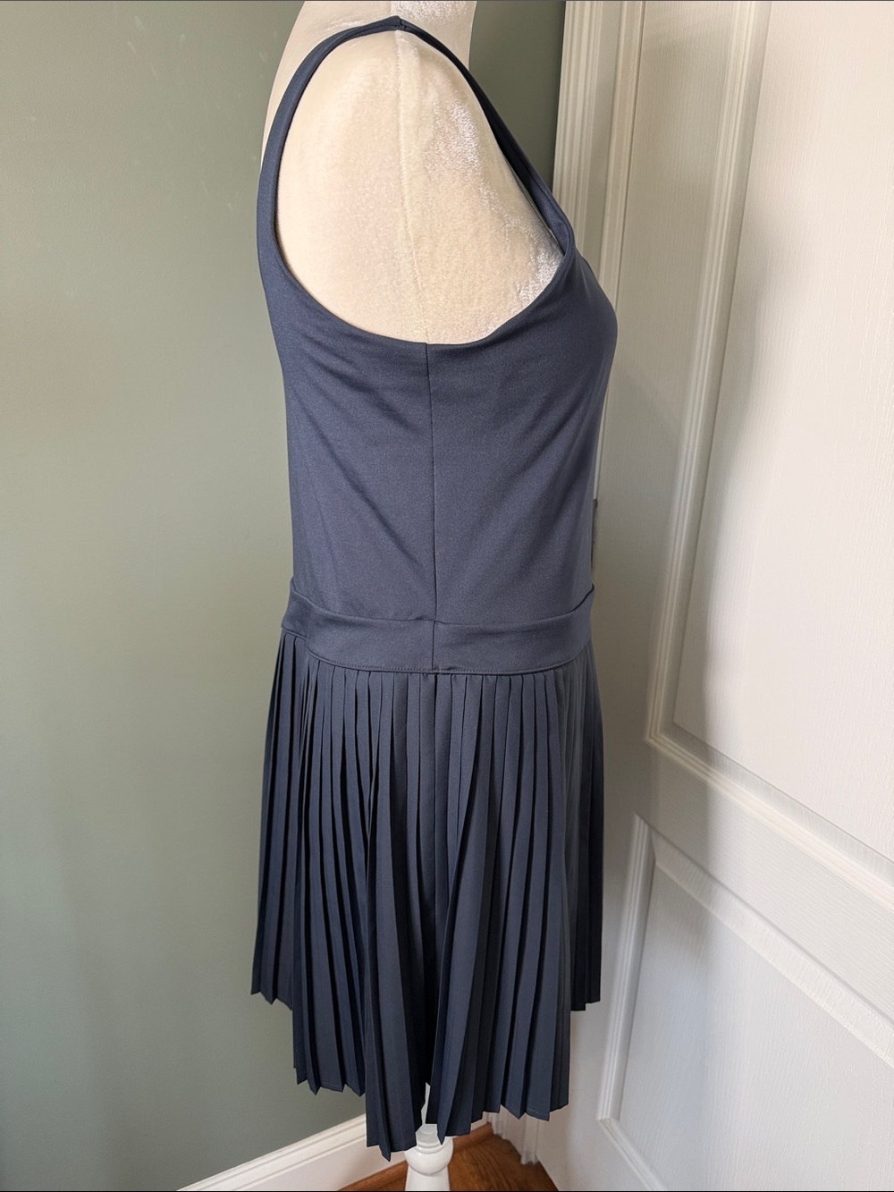 All In Motion Pleated Athletic Dress Built-In Rear access Shorts Navy Large - Picture 5 of 15